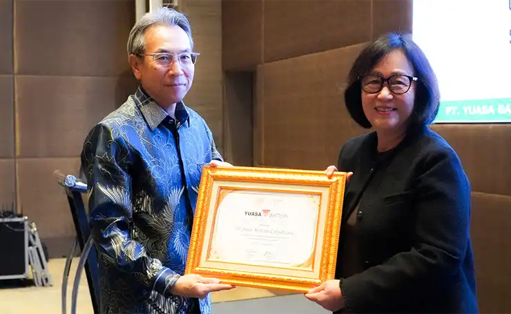 pt-sinar-mutiara-cakrabuana-terima-yuasa-battery-supplier-appreciation-award-2025